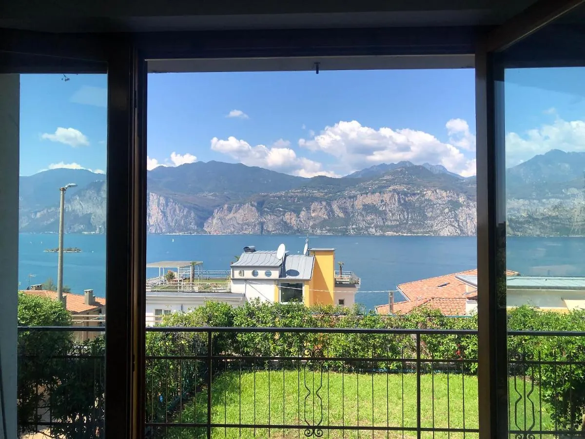 Panoramic Apartment Malcesine