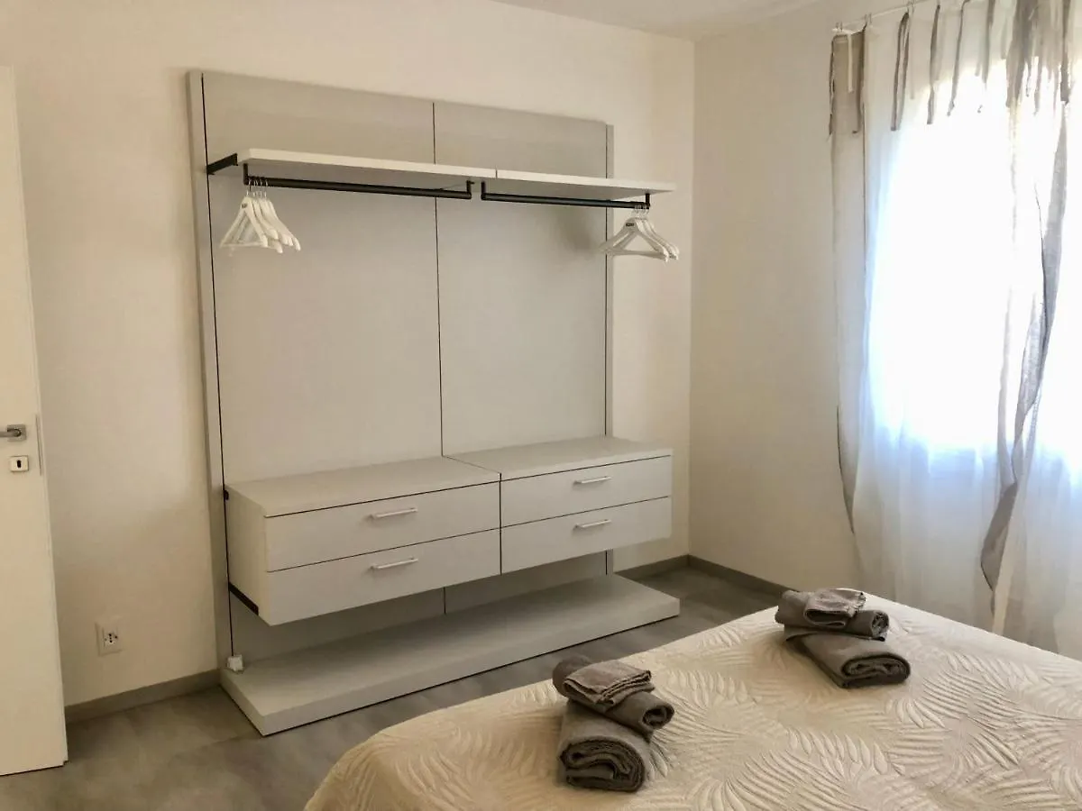 Panoramic Apartment Malcesine Italy